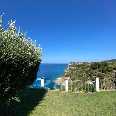Casa vacanze Laura *