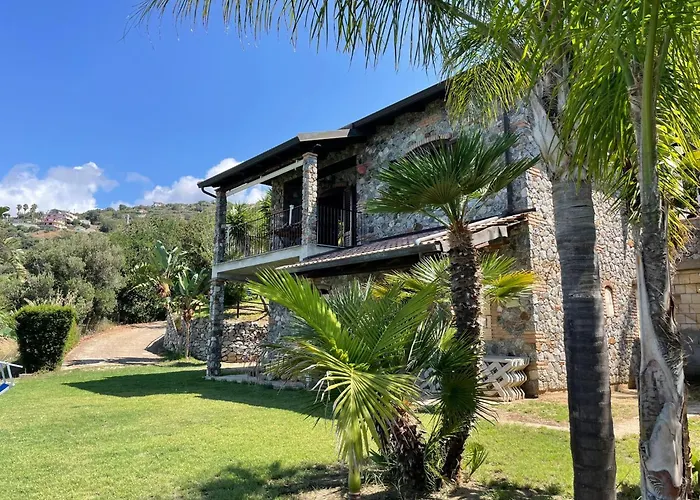 Laura * 科克瑞诺