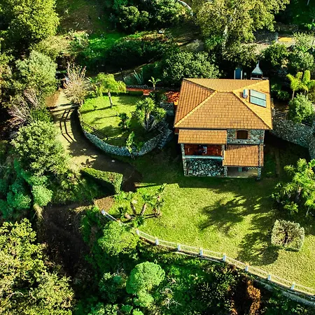 Laura Casa de Férias