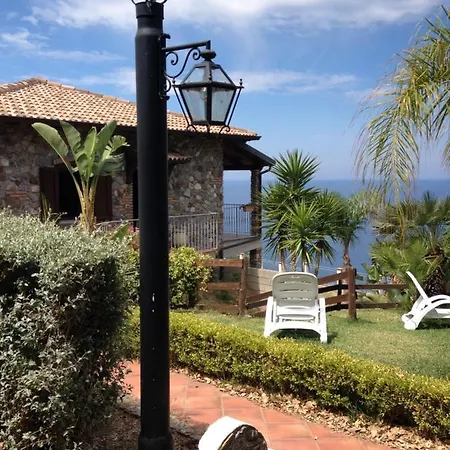 Laura Casa de Férias *