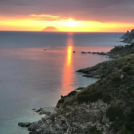 Laura Casa de Férias *