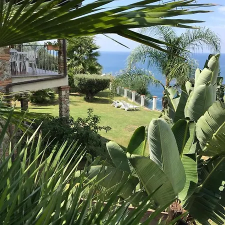 Laura Holiday home Coccorino